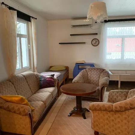 Apartment Roiha *